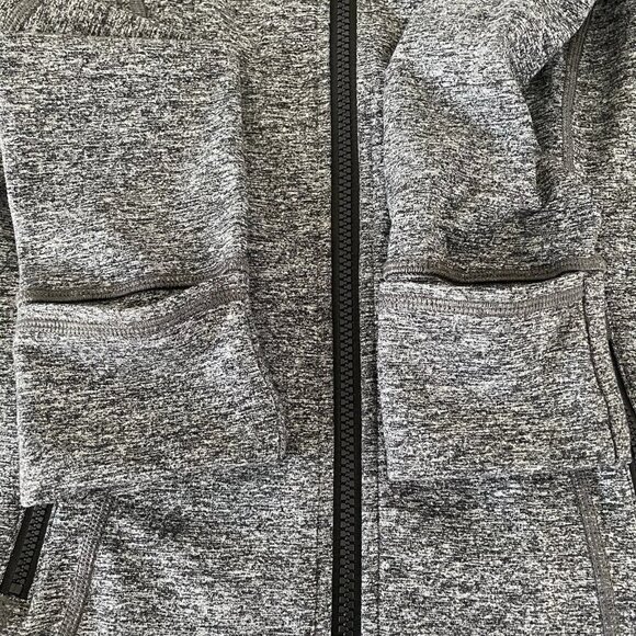 Lululemon Womens Define Jacket Size 6 Heather Gray Lightweight Full Zip Stretch - Picture 11 of 12